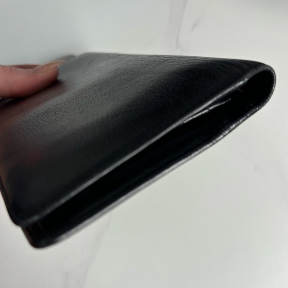 Chanel Goat Skin Camellia Embossed Wallet EUC sku110157 - Picture 10 of 15